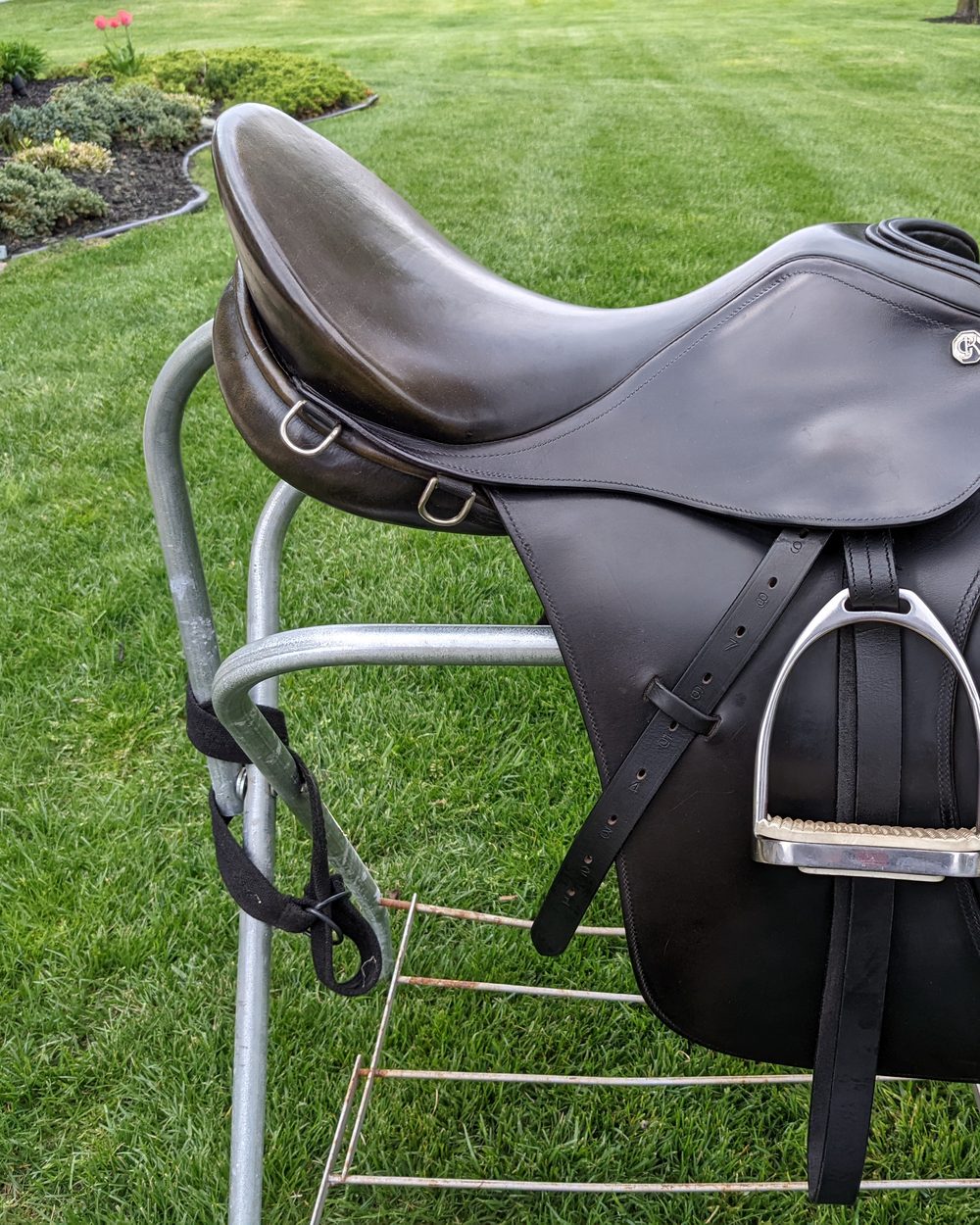Wintec 2000 All-Purpose Saddle photo 1