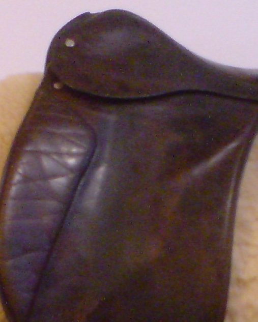 County Perfection Dressage Saddle photo 2